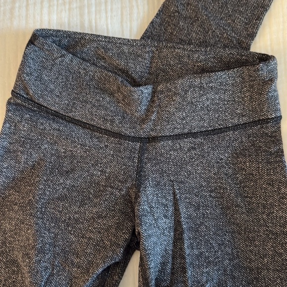 Lululemon Size 4 Pants/Size 2 Leggings Bundle - Picture 5 of 13